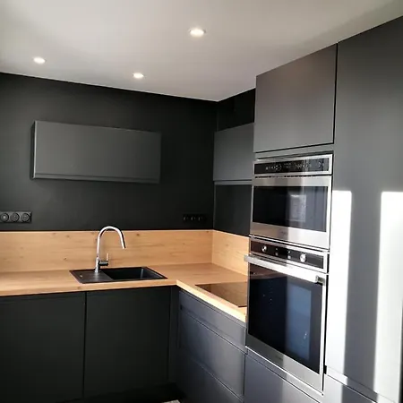 Studio Moderne, Place Parking Prive, Emplacement Ideal A 100 M Du Lac. Annecy Exterior foto