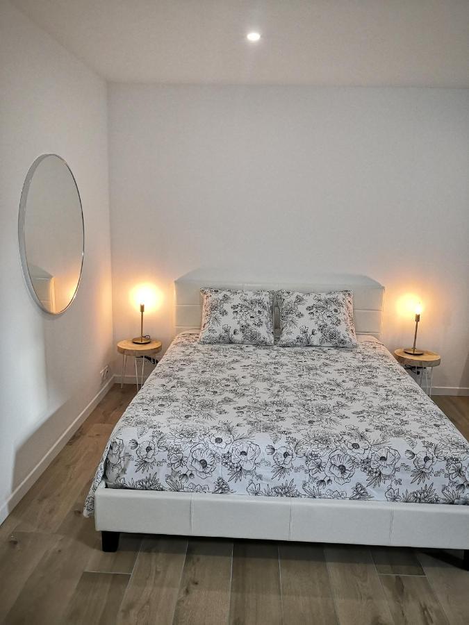 Moderne, Place Parking Prive, Emplacement Ideal A 100 M Du Lac. Apartamento